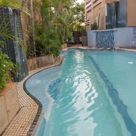Peermont Mondior Hotel Gaborone Exterior photo