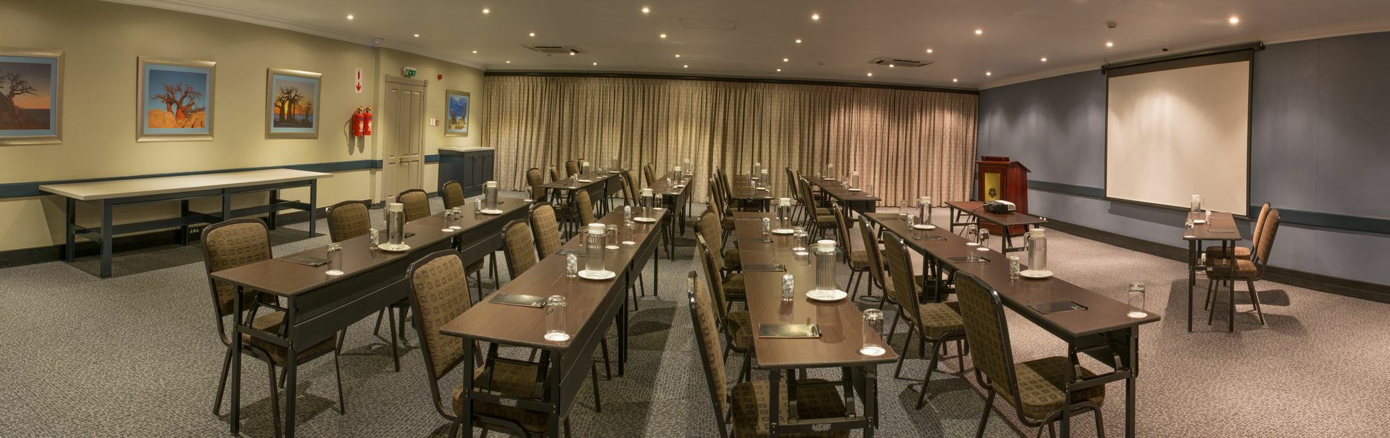Peermont Mondior Hotel Gaborone Exterior photo
